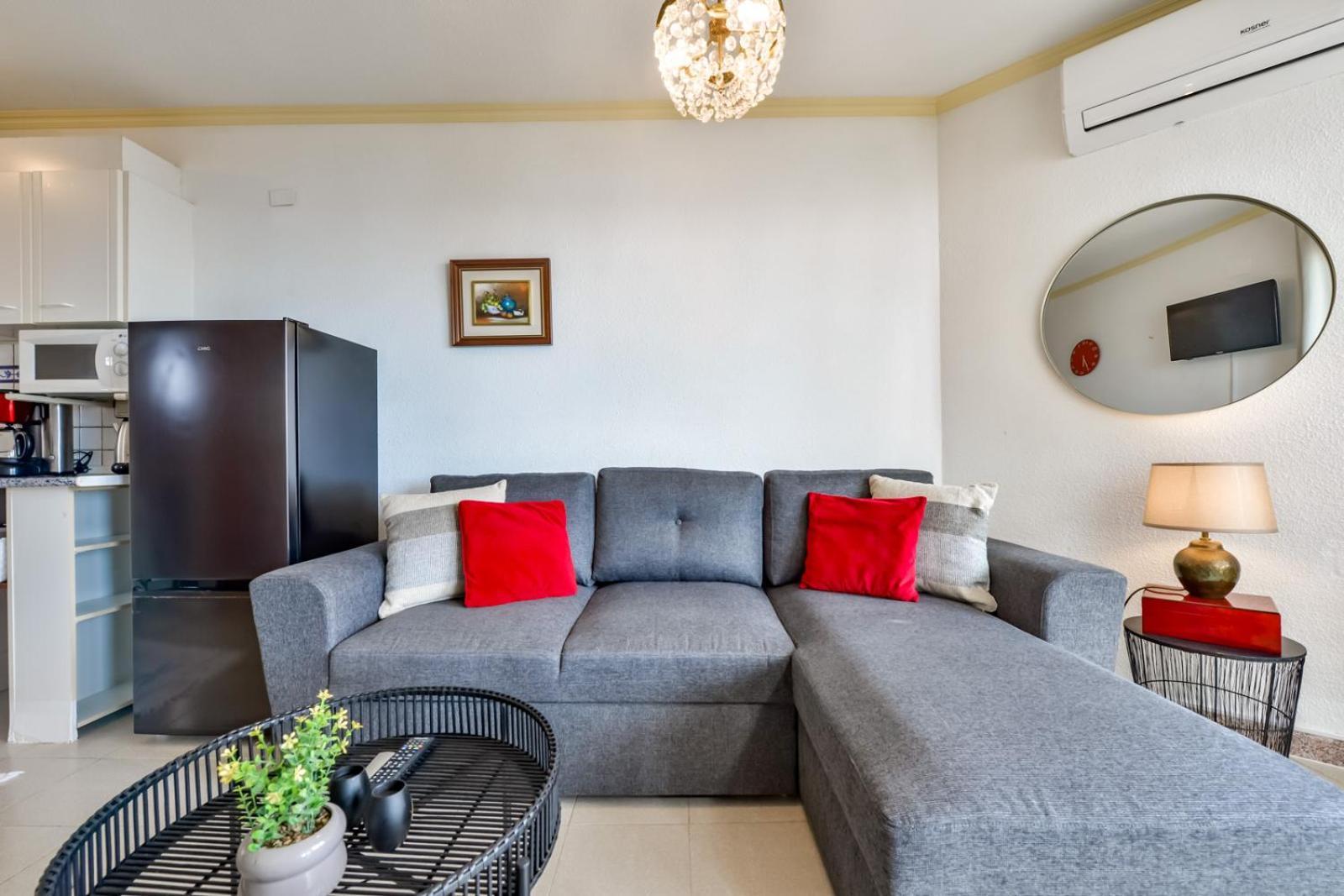 Guzman - Reyna Apartment *